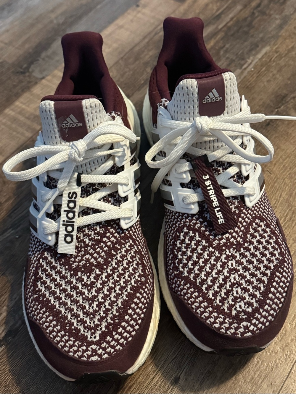 Adidas UltraBoost 1.0 Texas A&M Aggies limited edition shoes size 7.5 men’s